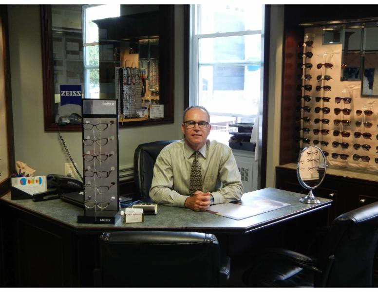 Clinic Eyewear Opening Hours 117 King St E, Oshawa, ON