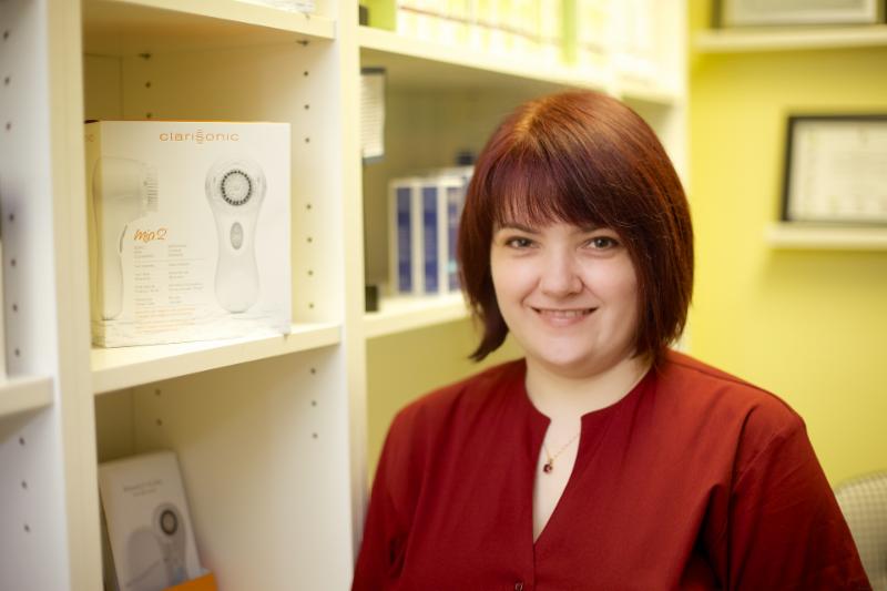 Skin thesis golden cocktail picture