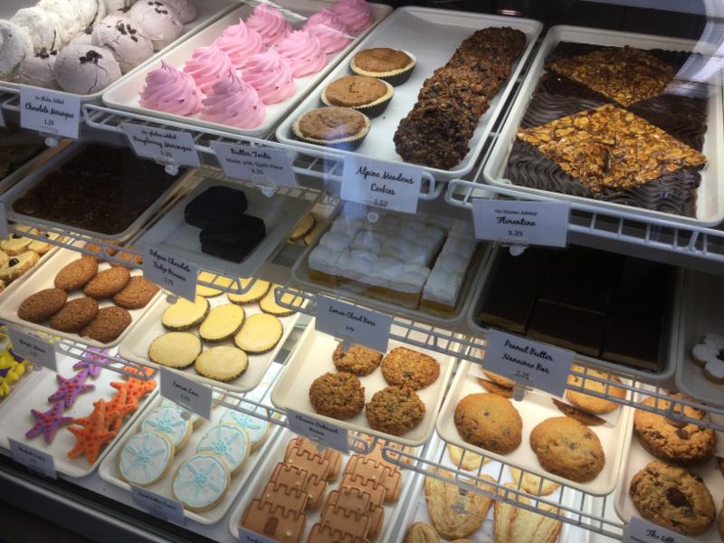 Hot Chocolates & Cakebread Artisan Bakery Opening Hours 368 5th St