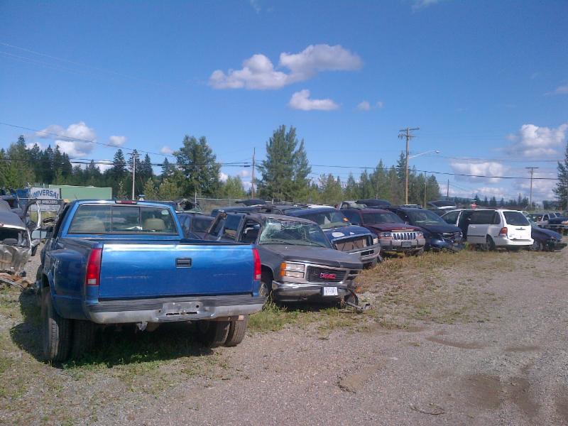 Universal Auto Wreckers Ltd Opening Hours 1701 QuesnelHixon Rd