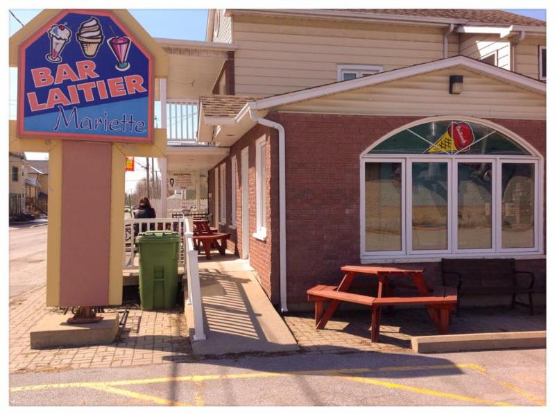 Bar Laitier Chez Mariette Horaire d'ouverture 145, rue Principale O