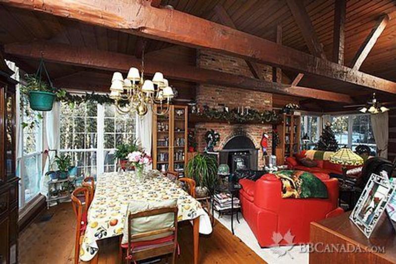 Forest Creek Bed & Breakfast and Retreat Opening Hours 16358 Humber