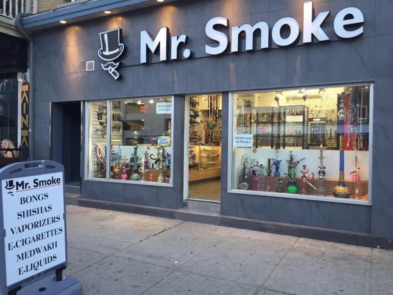 Mr Smoke Opening Hours 43 York St, Ottawa, ON