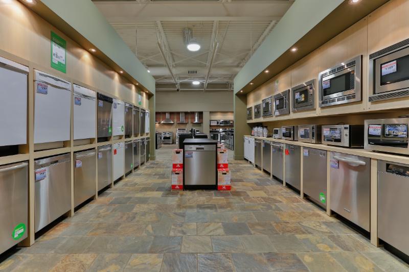 Trail Appliances Opening Hours 6750 King Blvd, Surrey, BC