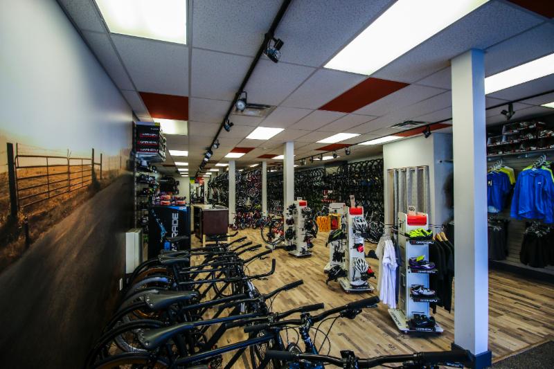 Pedalinx Bike Shop Opening Hours 531 College St, Toronto, ON